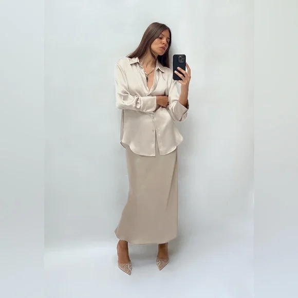 Zara Satin Midi Skirt - Picture 2 of 6